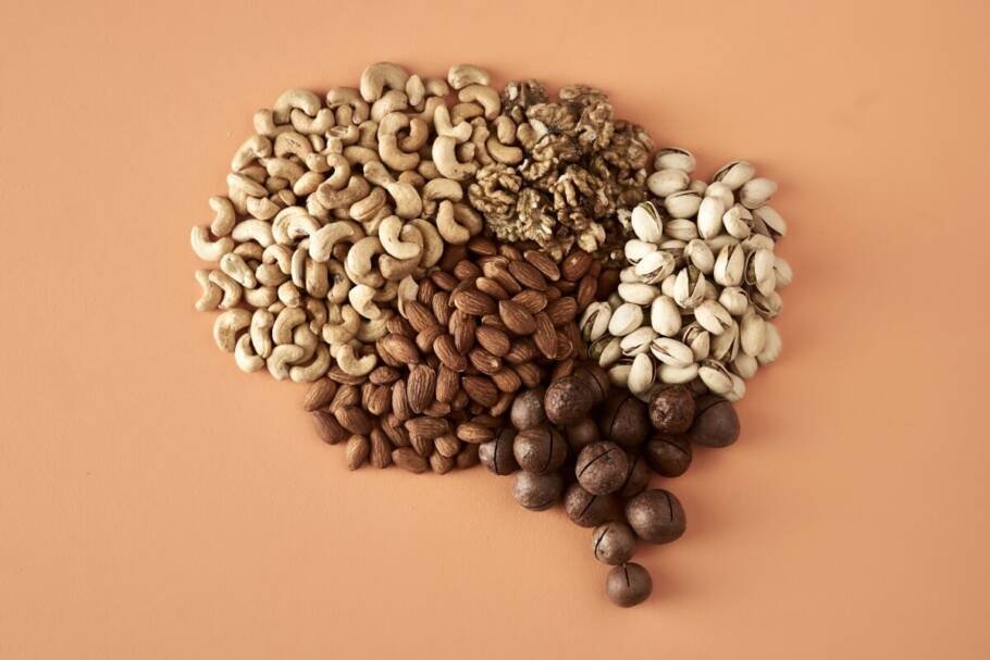 As castanhas participam da produção de neurotransmissores ligados ao bem-estar